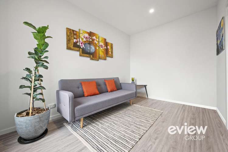 Fifth view of Homely house listing, 17 Waters Way, Hillside VIC 3037