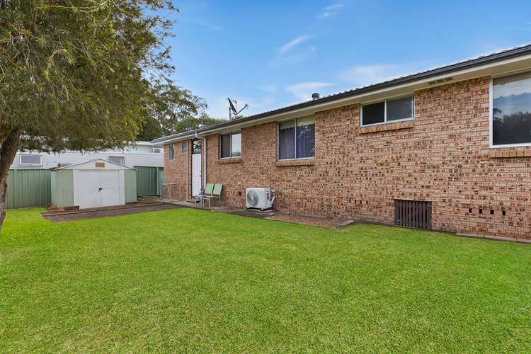 Fifth view of Homely house listing, 2 Pindarri Avenue, Berkeley Vale NSW 2261