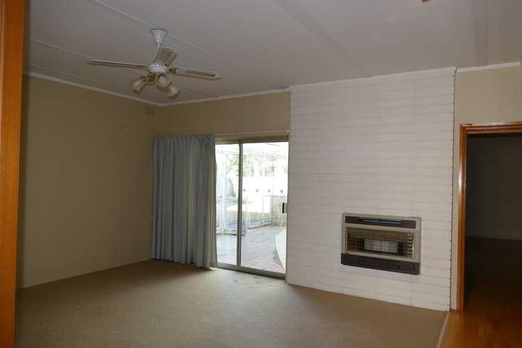 Fifth view of Homely house listing, 1 Earls Crt, Kyabram VIC 3620