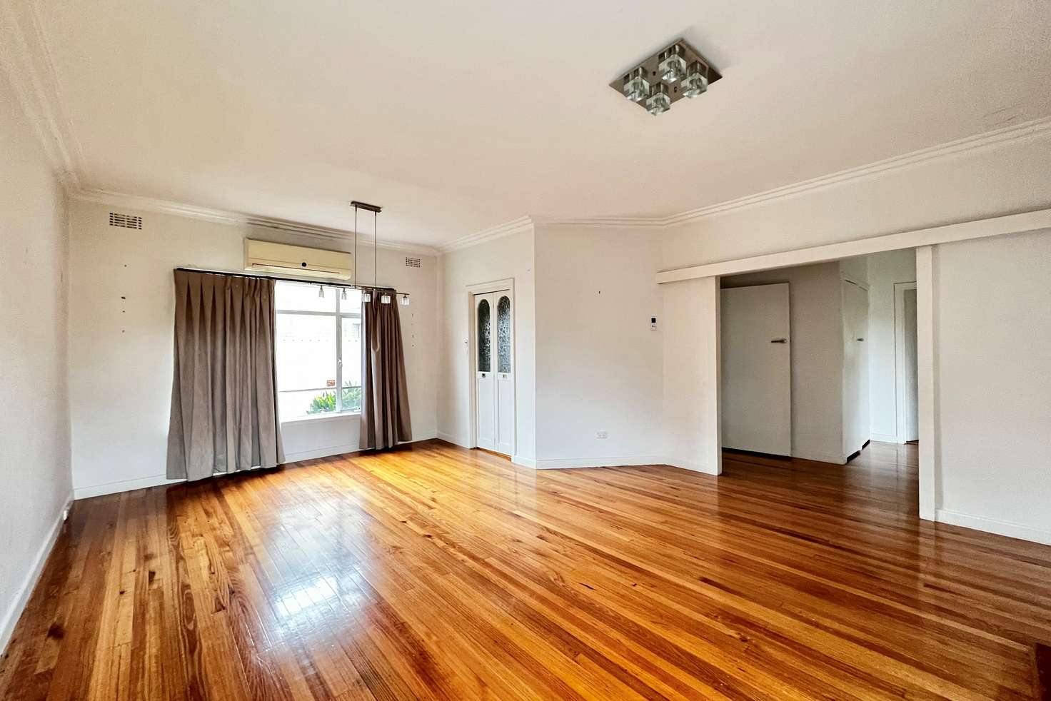 Main view of Homely unit listing, 1/5 Ward Avenue, Oakleigh South VIC 3167