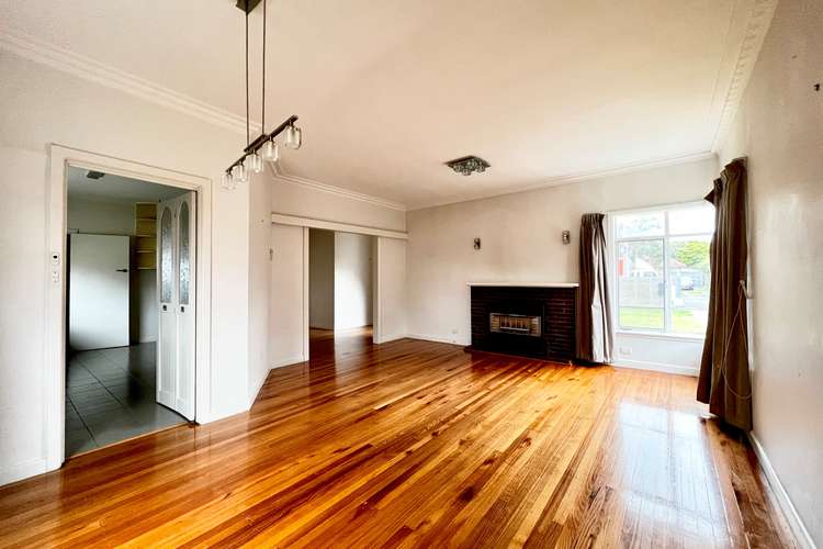 Fourth view of Homely unit listing, 1/5 Ward Avenue, Oakleigh South VIC 3167