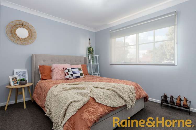 Fifth view of Homely house listing, 28 Meadowbank Drive, Dubbo NSW 2830
