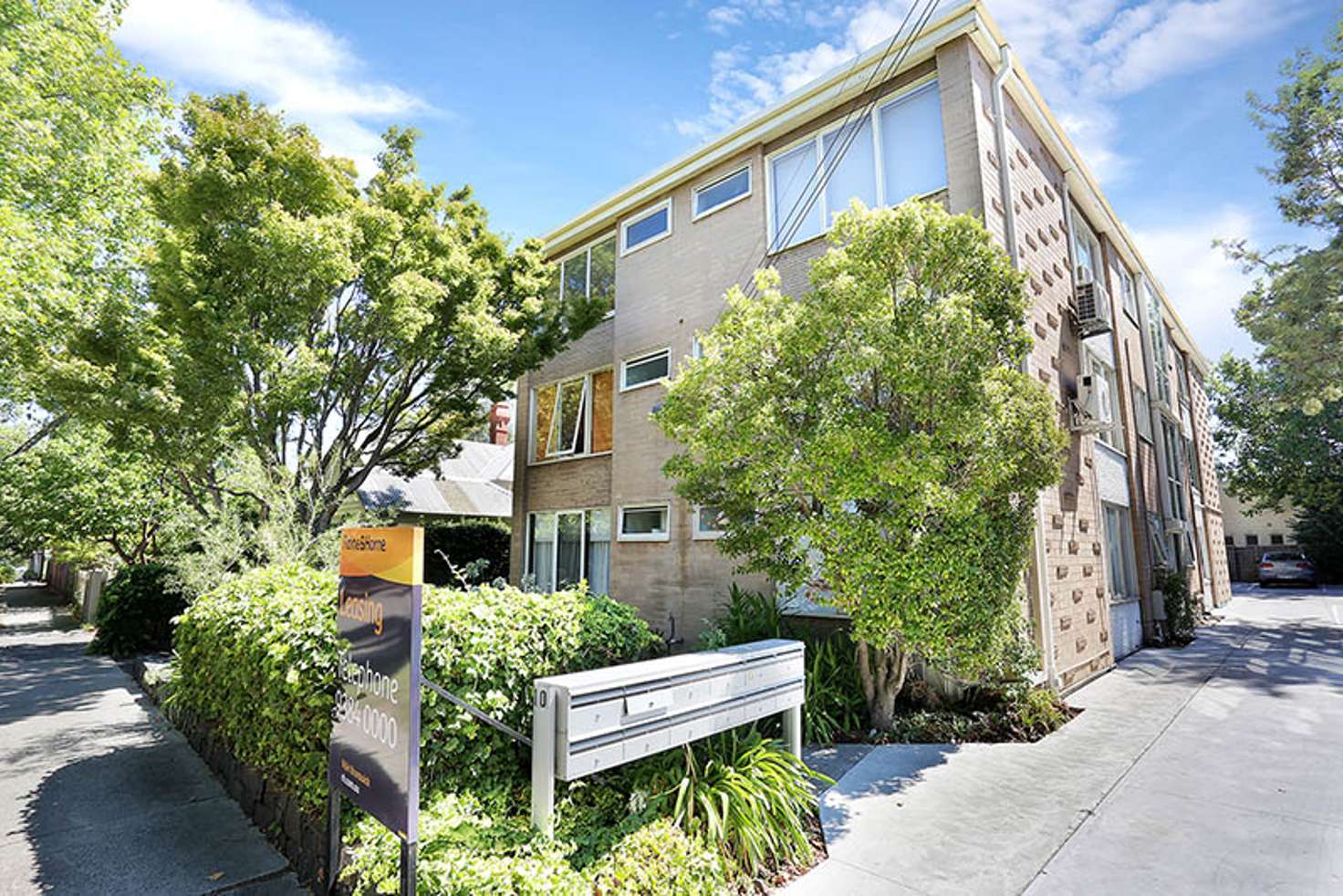 Main view of Homely apartment listing, 4/10 Station Street, Fairfield VIC 3078