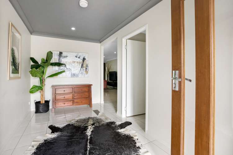 Second view of Homely house listing, 1 Maryvale Circuit, Beaconsfield QLD 4740