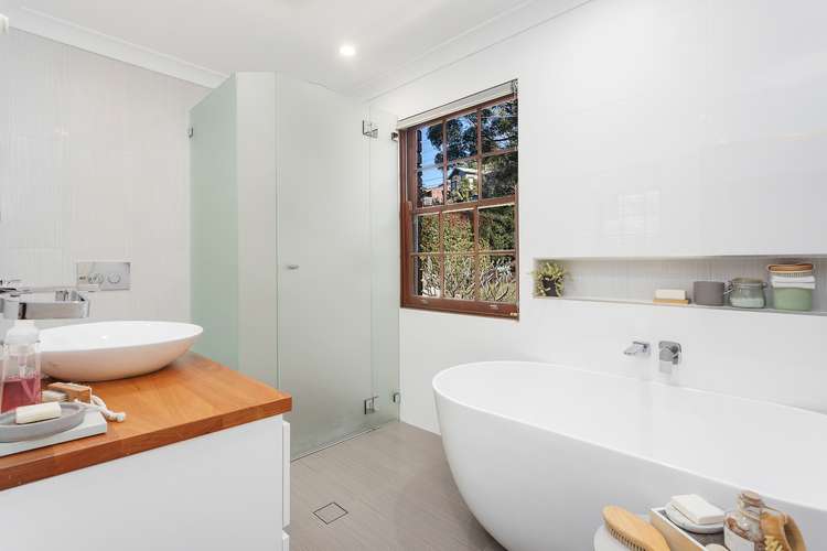 Fourth view of Homely house listing, 19 Lower Washington Drive, Bonnet Bay NSW 2226