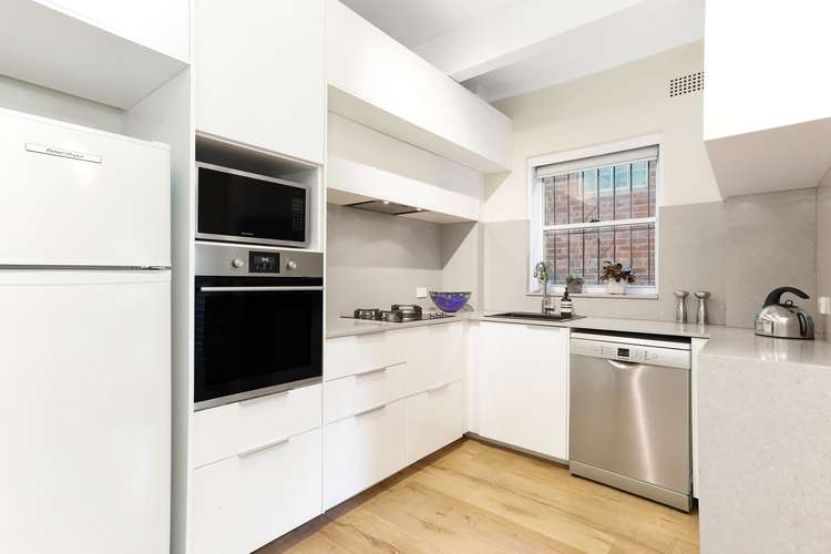 Third view of Homely apartment listing, 3/113 Wellington Street, Bondi Beach NSW 2026