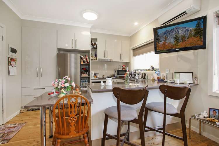Fifth view of Homely unit listing, 1/432 Olive Street, Albury NSW 2640