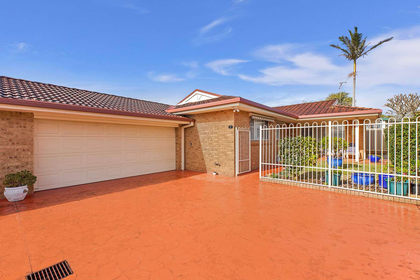 Main view of Homely villa listing, 2/41 Boondilla Road, Blue Bay NSW 2261