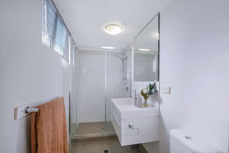 Seventh view of Homely unit listing, 2/372 Wynnum Road, Norman Park QLD 4170