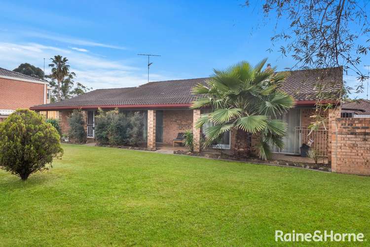 29 Red house Cres, Mcgraths Hill NSW 2756