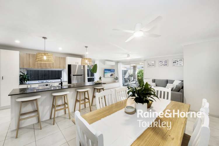 Fifth view of Homely house listing, 27 Oakmont Place, Woongarrah NSW 2259