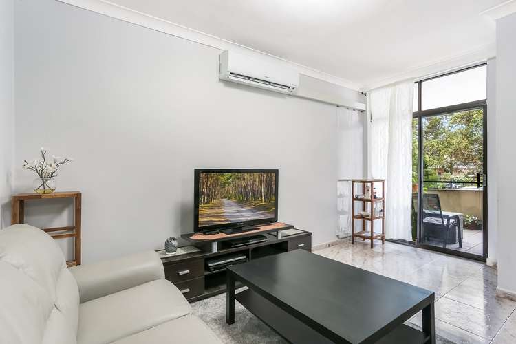 Main view of Homely unit listing, 2/5-7 Dunmore Street, Bexley NSW 2207