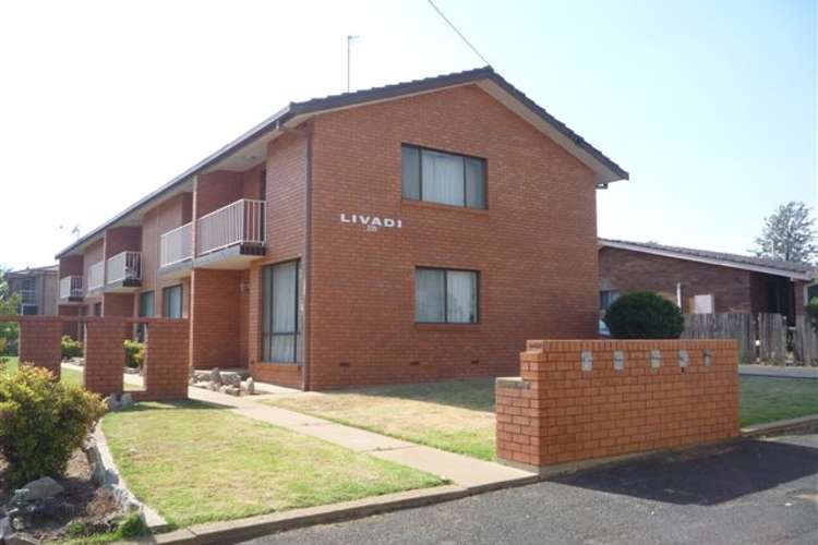 Request more photos of 1/228 Fitzroy Street, Dubbo NSW 2830