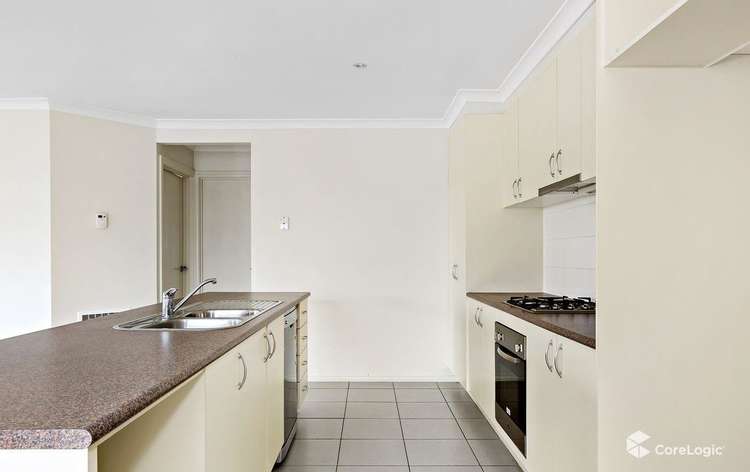 Third view of Homely house listing, 6 Raine Court, Sunbury VIC 3429