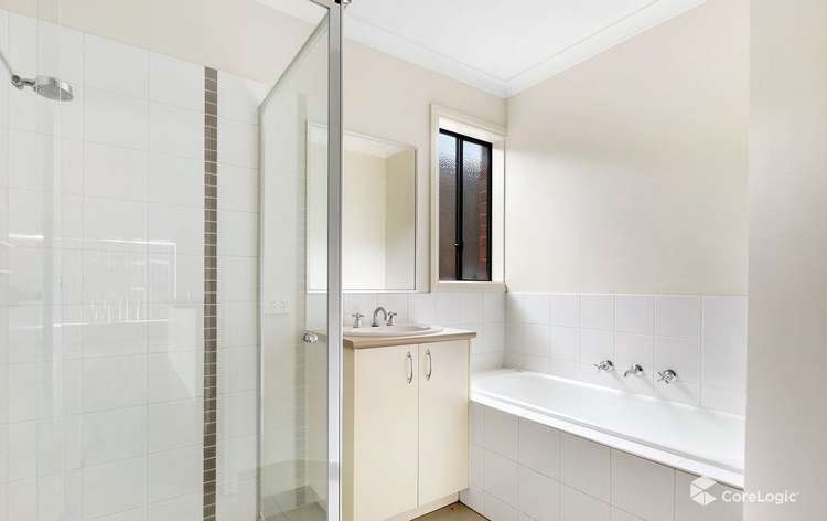 Fourth view of Homely house listing, 6 Raine Court, Sunbury VIC 3429