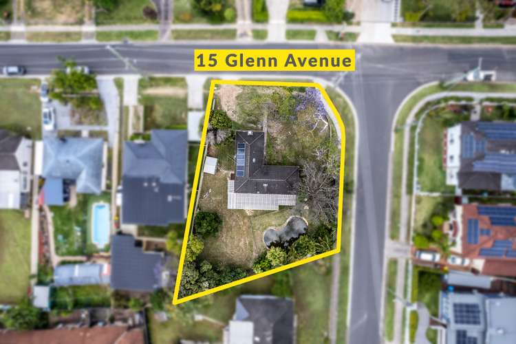 15 Glenn Avenue, Northmead NSW 2152