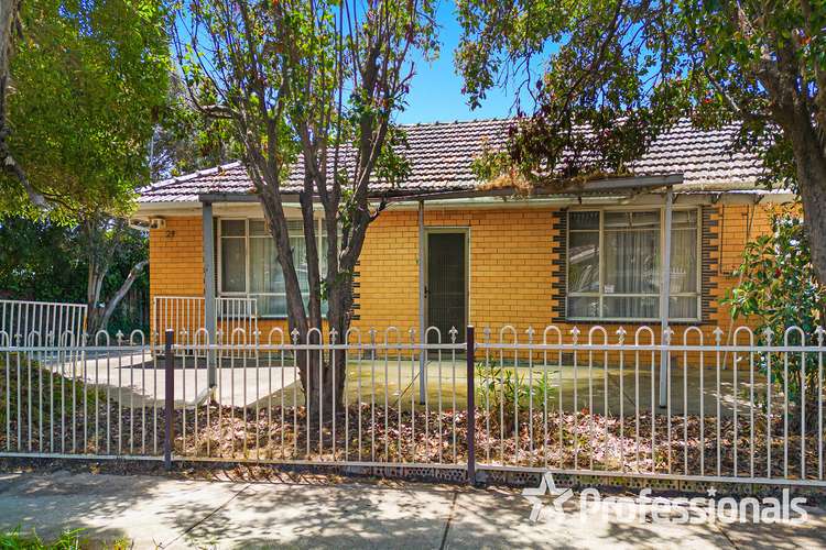 1/24 Victor Street, Sunshine North VIC 3020