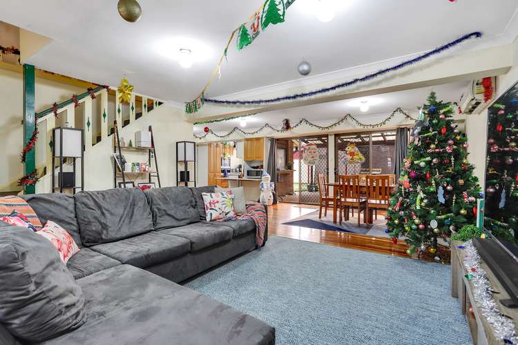 Fifth view of Homely house listing, 9 Dutch Place, St Clair NSW 2759