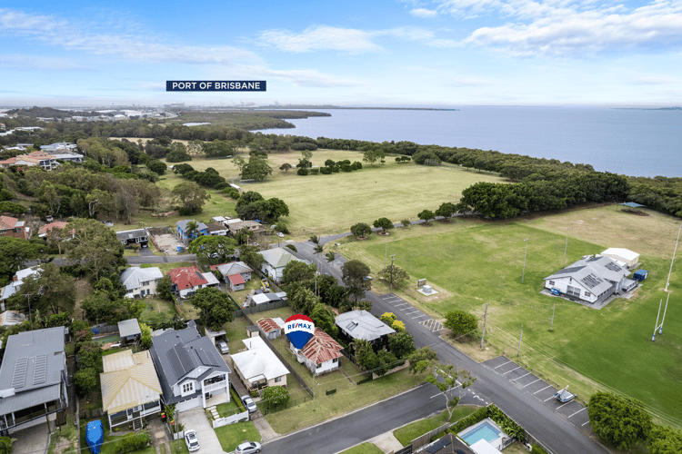 3 Warra Street, Wynnum QLD 4178