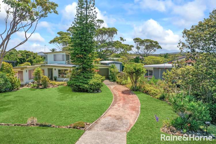 19 Highview Drive, Dolphin Point NSW 2539