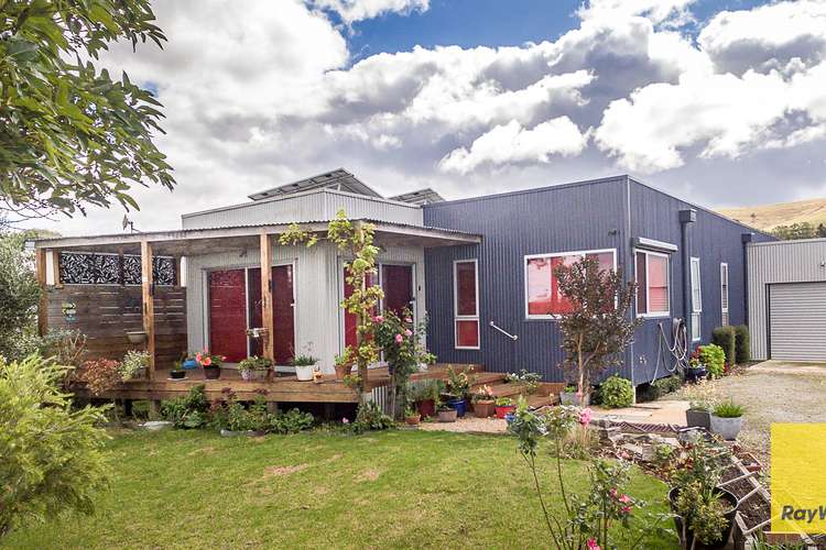 89 Victoria St, Toora VIC 3962