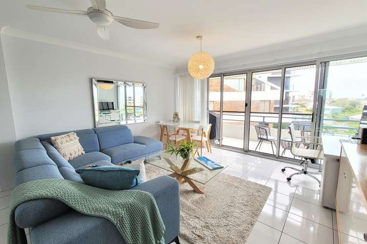 Main view of Homely unit listing, 11/27 Canberra Terrace, Kings Beach QLD 4551