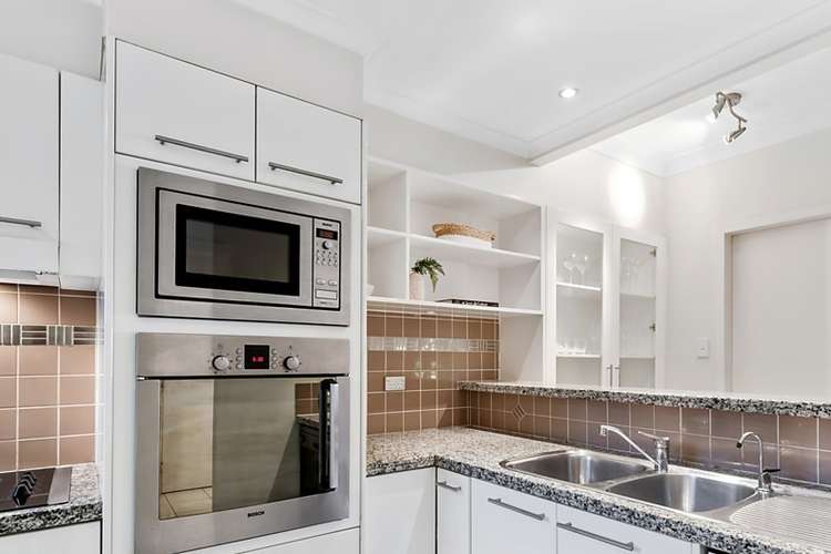 Fifth view of Homely unit listing, 23/78 CAIRNS STREET, Kangaroo Point QLD 4169