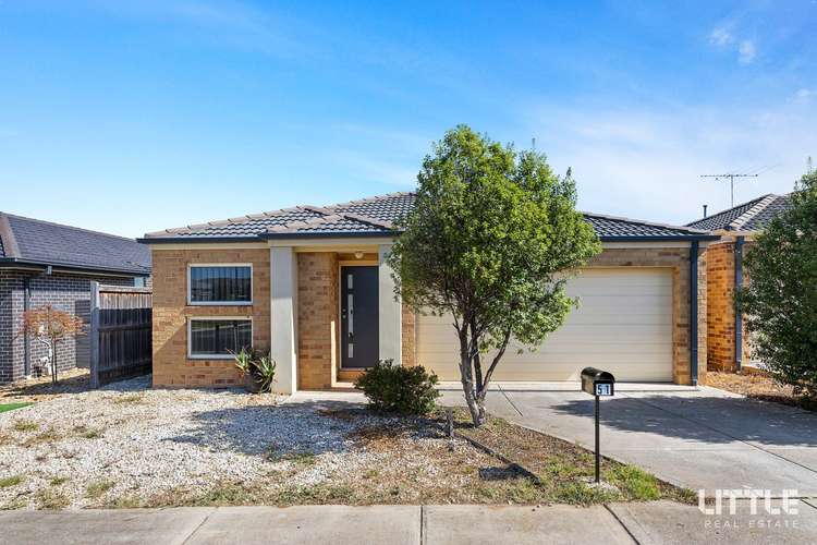 51 Oakpark Drive, Harkness VIC 3337