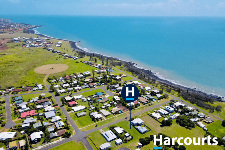 13 BRIESCHKE STREET, Elliott Heads QLD 4670