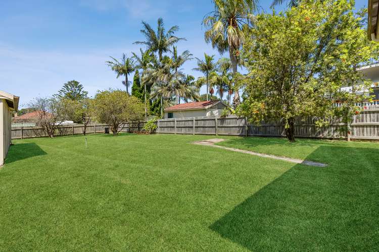 37 Nimbey Avenue, Narraweena NSW 2099