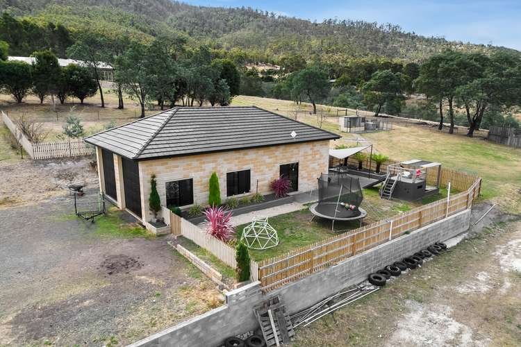 16 Pegasus Drive, Dromedary TAS 7030