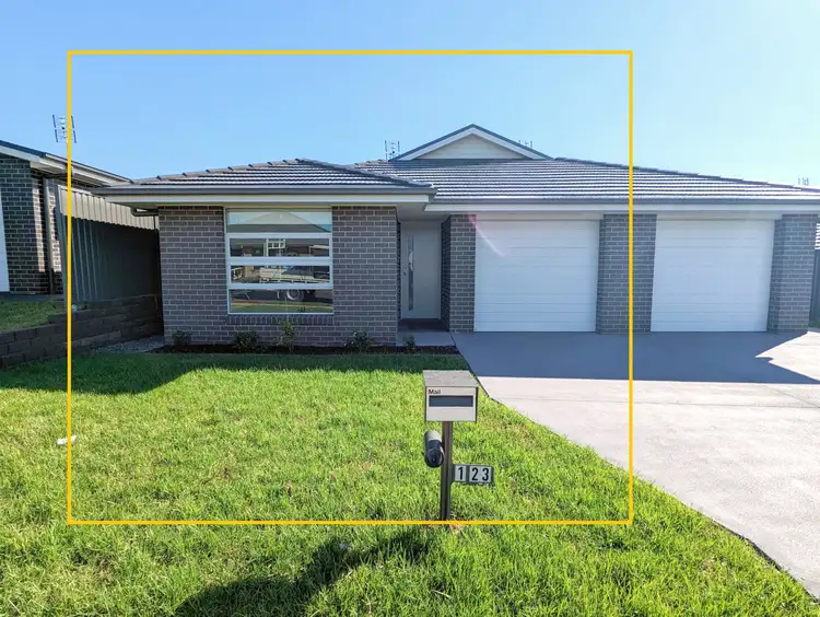 Main view of Homely semi-detached listing, 1/23 Corymbia Circuit, Heddon Greta NSW 2321