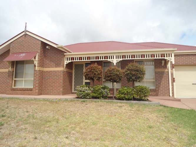 Second view of Homely house listing, 2 PROSPECT COURT, Sunbury VIC 3429