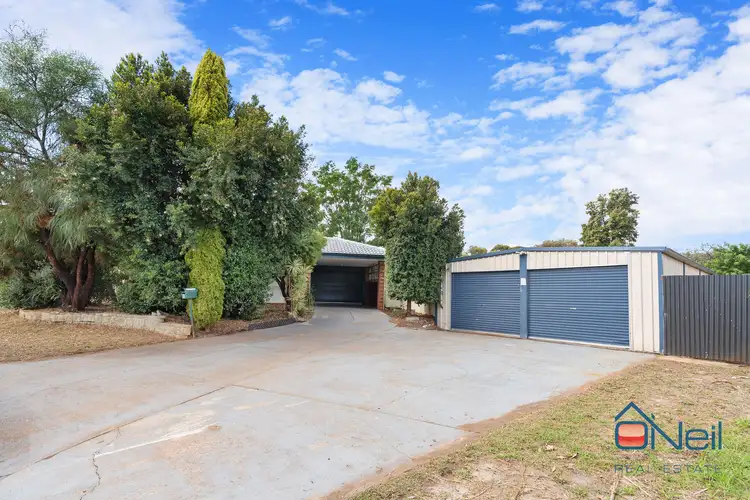 5 Bobtail Close