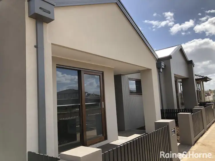 Second view of Homely house listing, 10 Trove Way, Tarneit VIC 3029