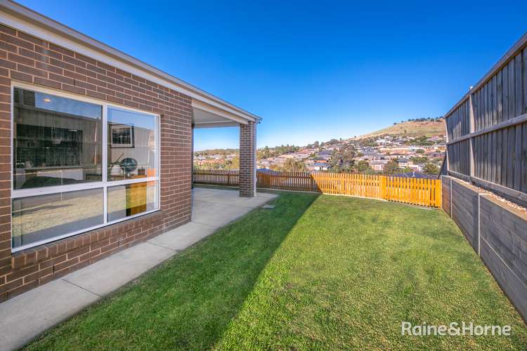 Second view of Homely house listing, 9 Lewis Place, Sunbury VIC 3429