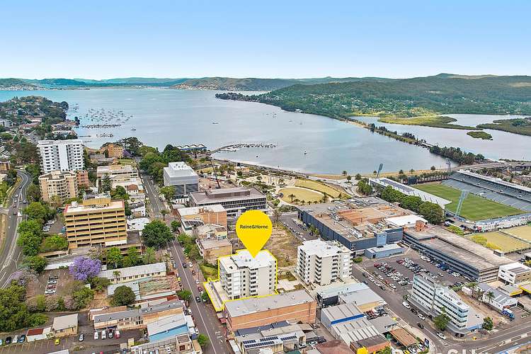 Main view of Homely unit listing, 10/72-82 Mann Street, Gosford NSW 2250