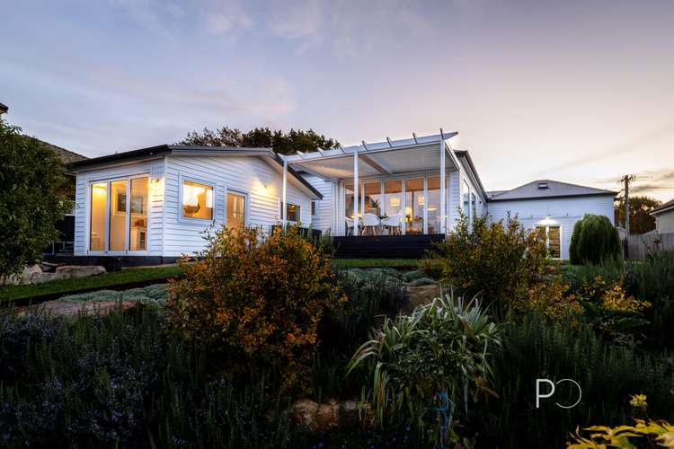 25 Hiller Street, Devonport TAS 7310