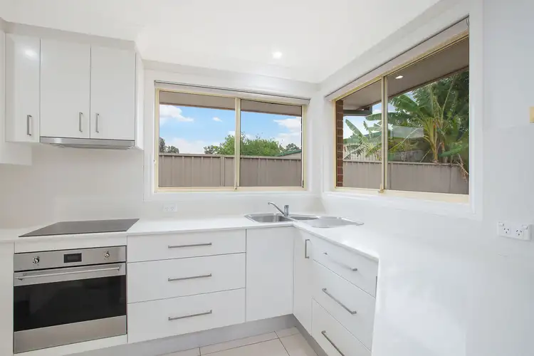 Fourth view of Homely villa listing, 2/10 Richard Street, Richmond NSW 2753