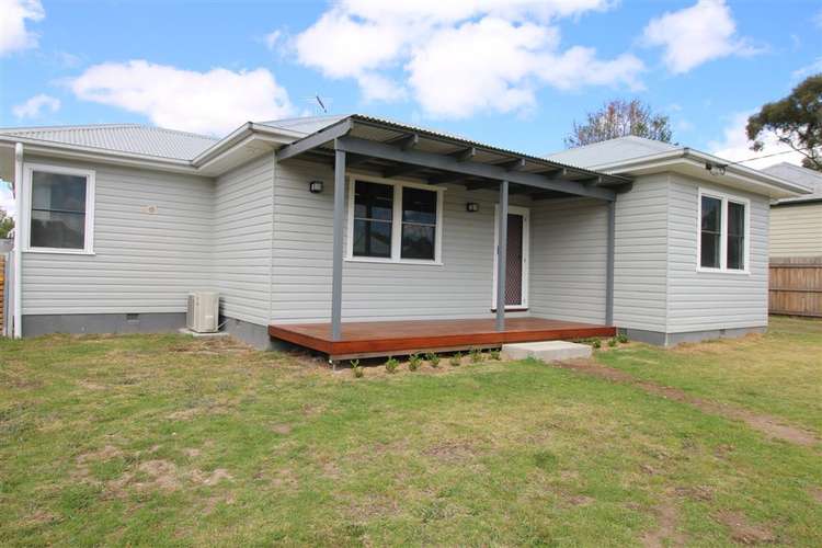 9 Molesworth Street, Tenterfield NSW 2372