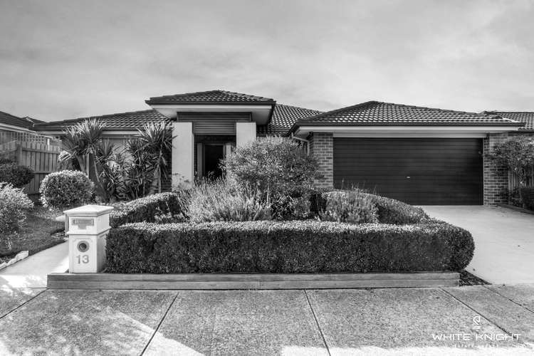 13 Lawn Hill Avenue, Derrimut VIC 3026