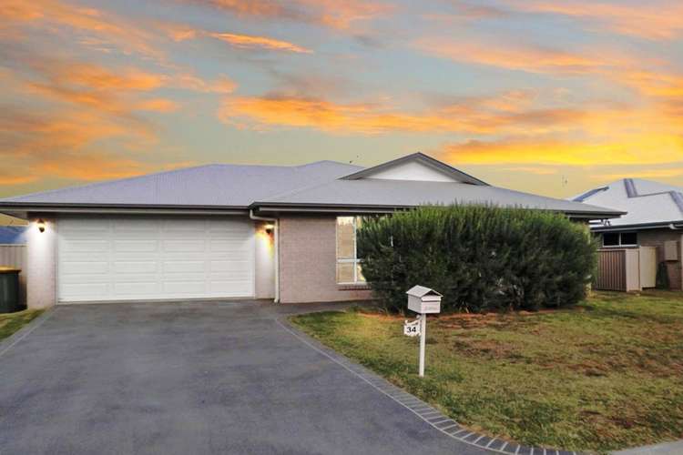 34 Sommerfeld Crescent,, Chinchilla QLD 4413