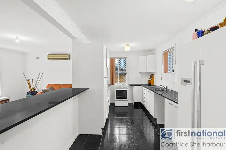 Fifth view of Homely house listing, 205 Northcliffe Drive, Berkeley NSW 2506