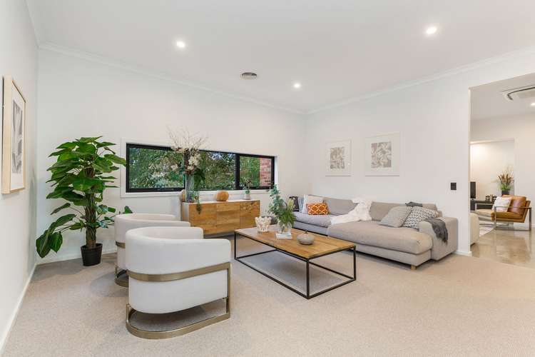 Second view of Homely house listing, 2 Rheola Drive, White Hills VIC 3550