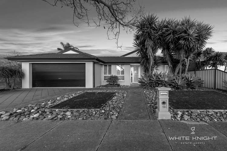 13 Glenview Court, Hillside VIC 3037