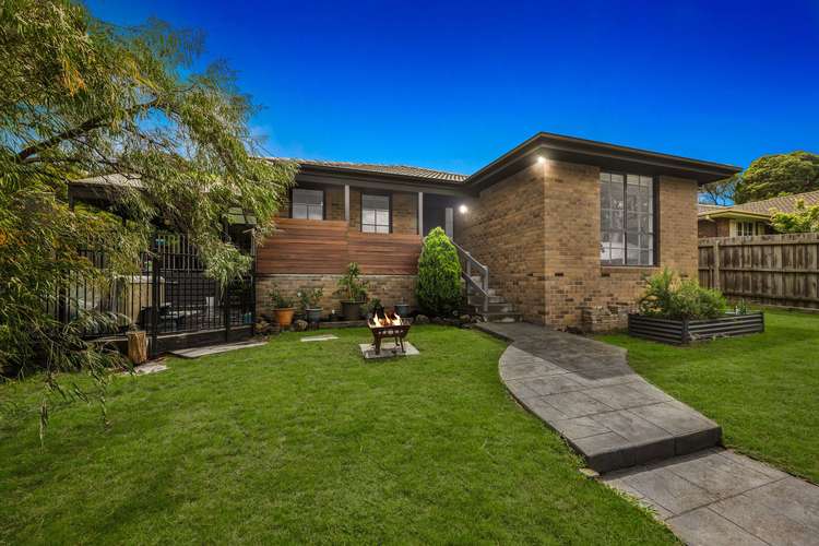 Main view of Homely house listing, 8 Avonwood Close, Wantirna South VIC 3152