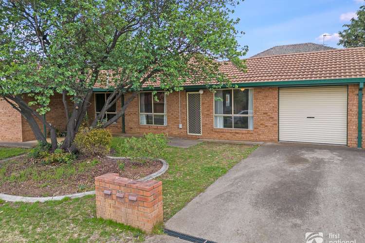 Main view of Homely unit listing, 2/20 White Avenue, Armidale NSW 2350