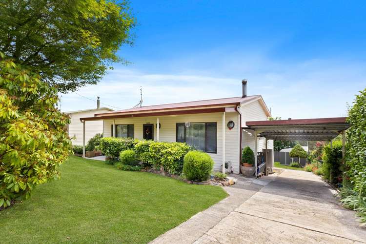 Main view of Homely house listing, 17 Jenolan Street, Oberon NSW 2787