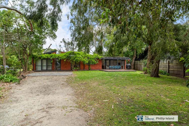 8 McLardy Court, Cowes VIC 3922