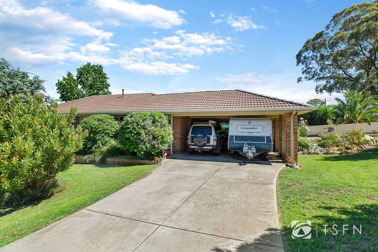 11 Powells Avenue, Strathdale VIC 3550